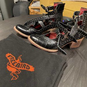 Freebird Felicity size 7